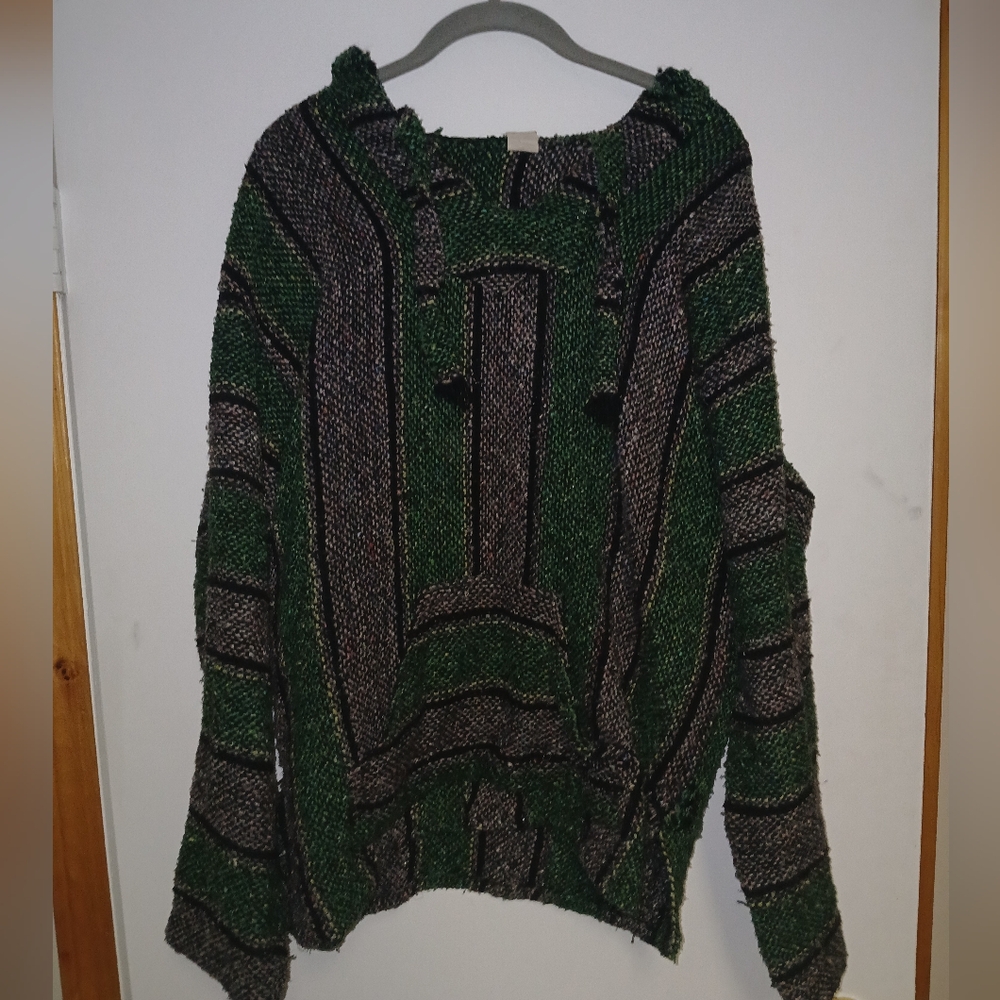 Dark green and grayMexican baja hoodie/drug rug